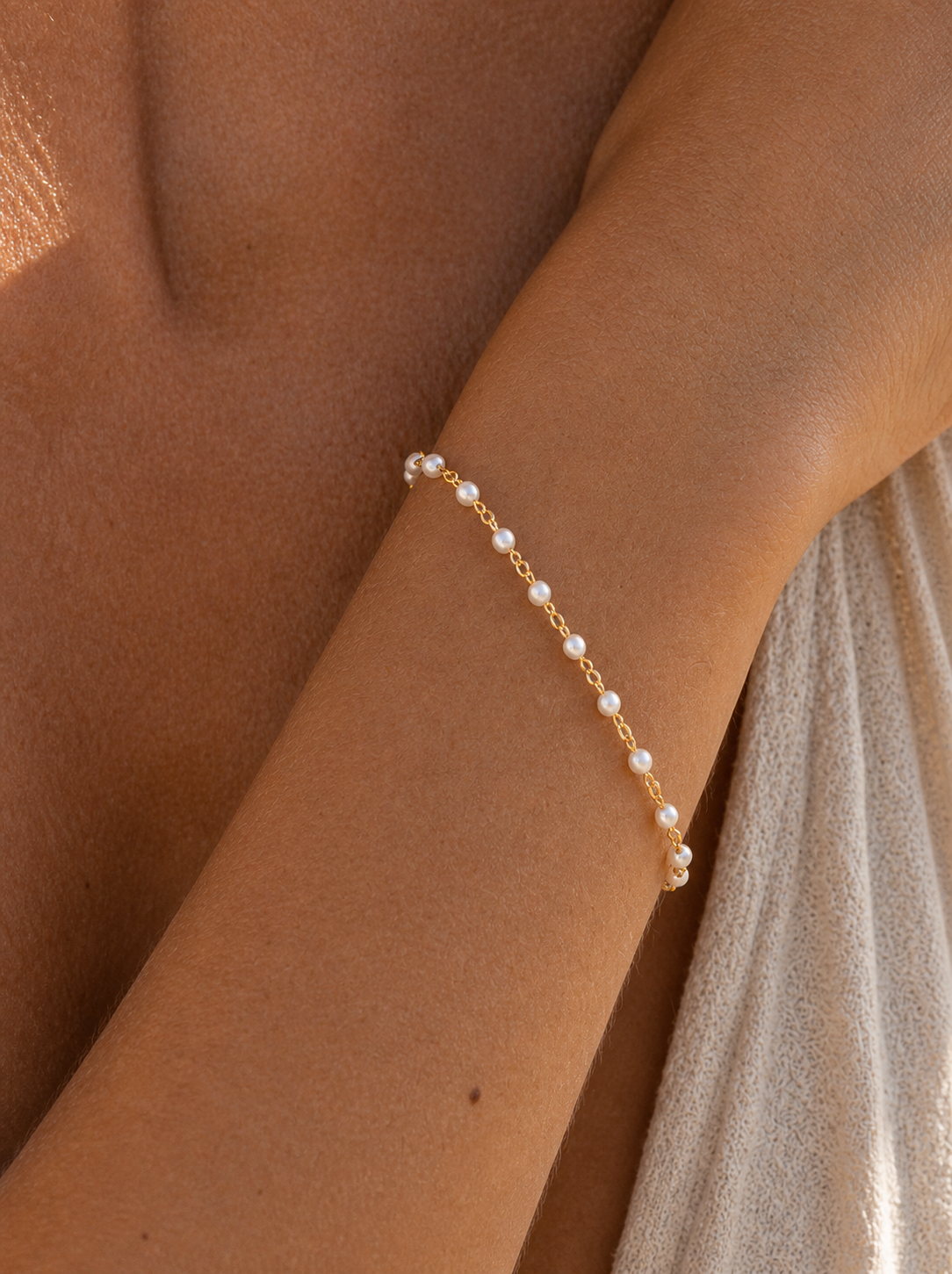 Gouden armband met zoetwaterparels