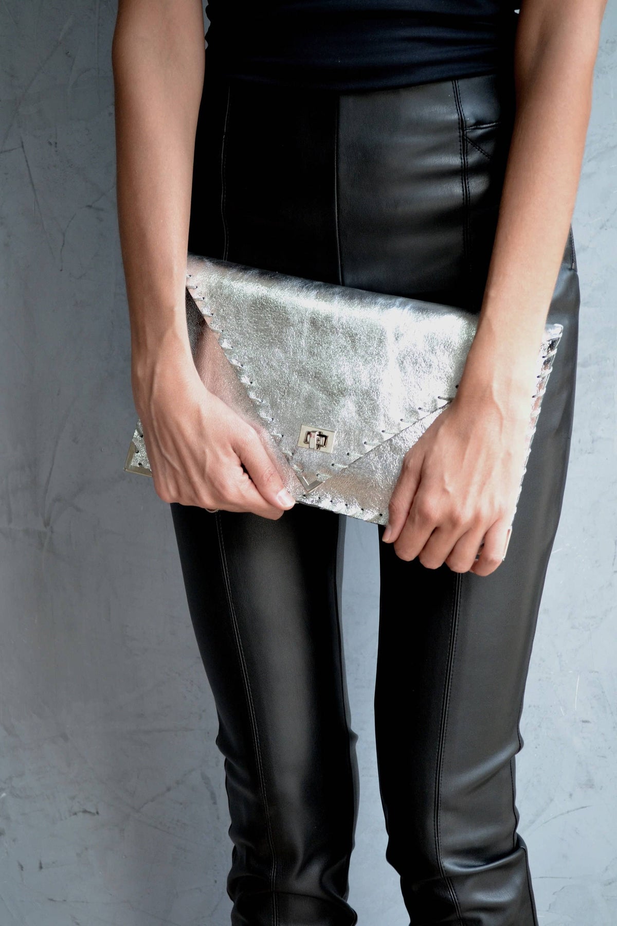 Clutch zilver | ANA KOUTSI