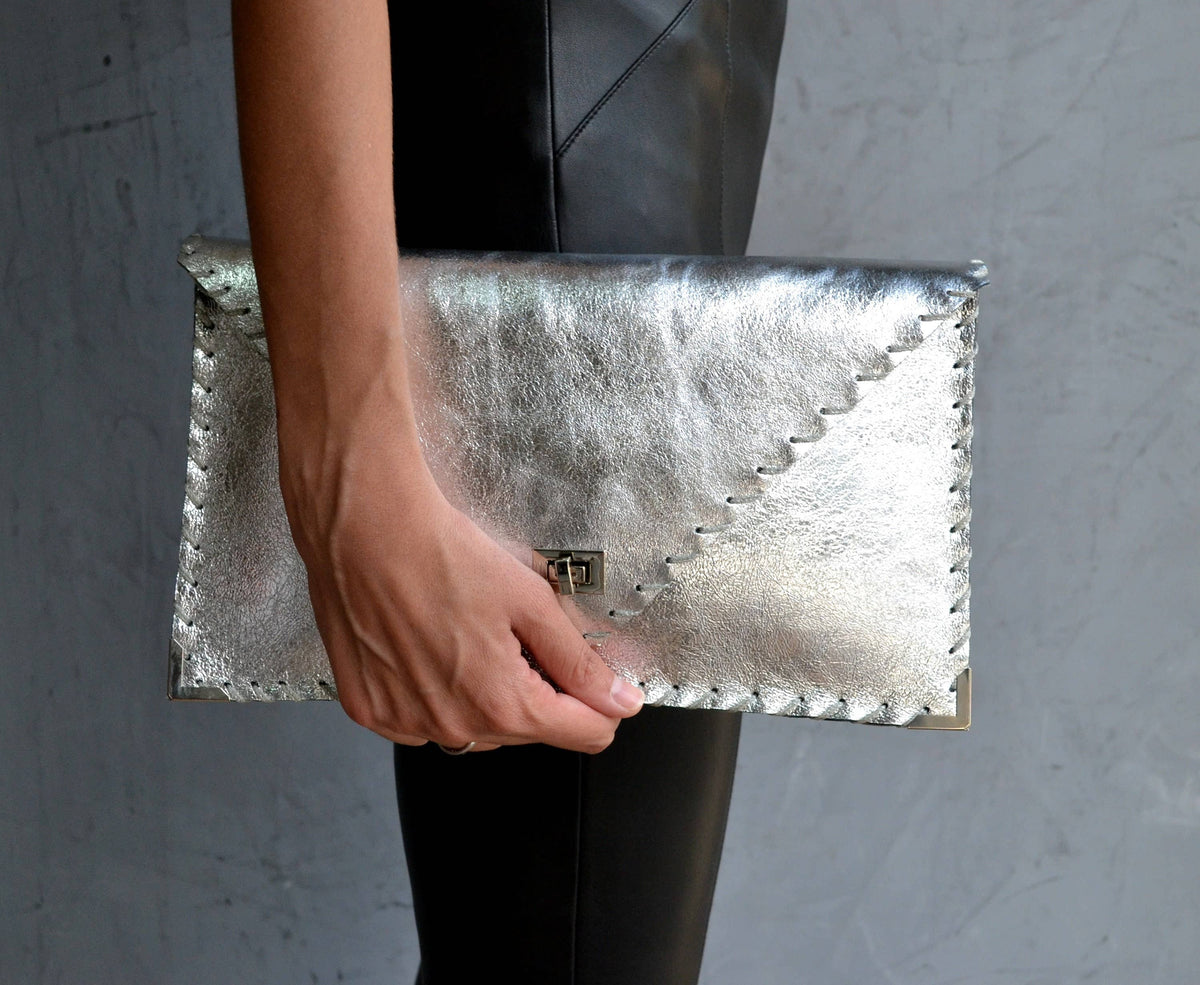 Clutch zilver | ANA KOUTSI